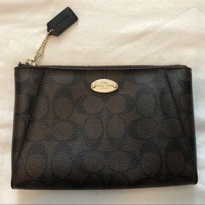 Coach Signature Canvas Pouch/Cosmetic Bag